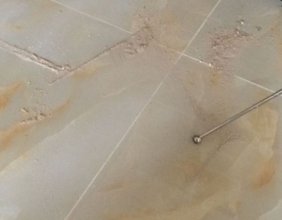 裕安瓷砖空鼓维修公司分享粘合剂选择不当在瓷砖铺贴过程中可能导致以下问题